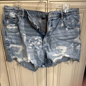 American Eagle Outfitters Distressed Blue Denim Shorts 🩳